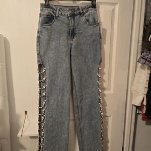 ✨ BlueB Rhinestone Chain Jeans – Size Small ✨